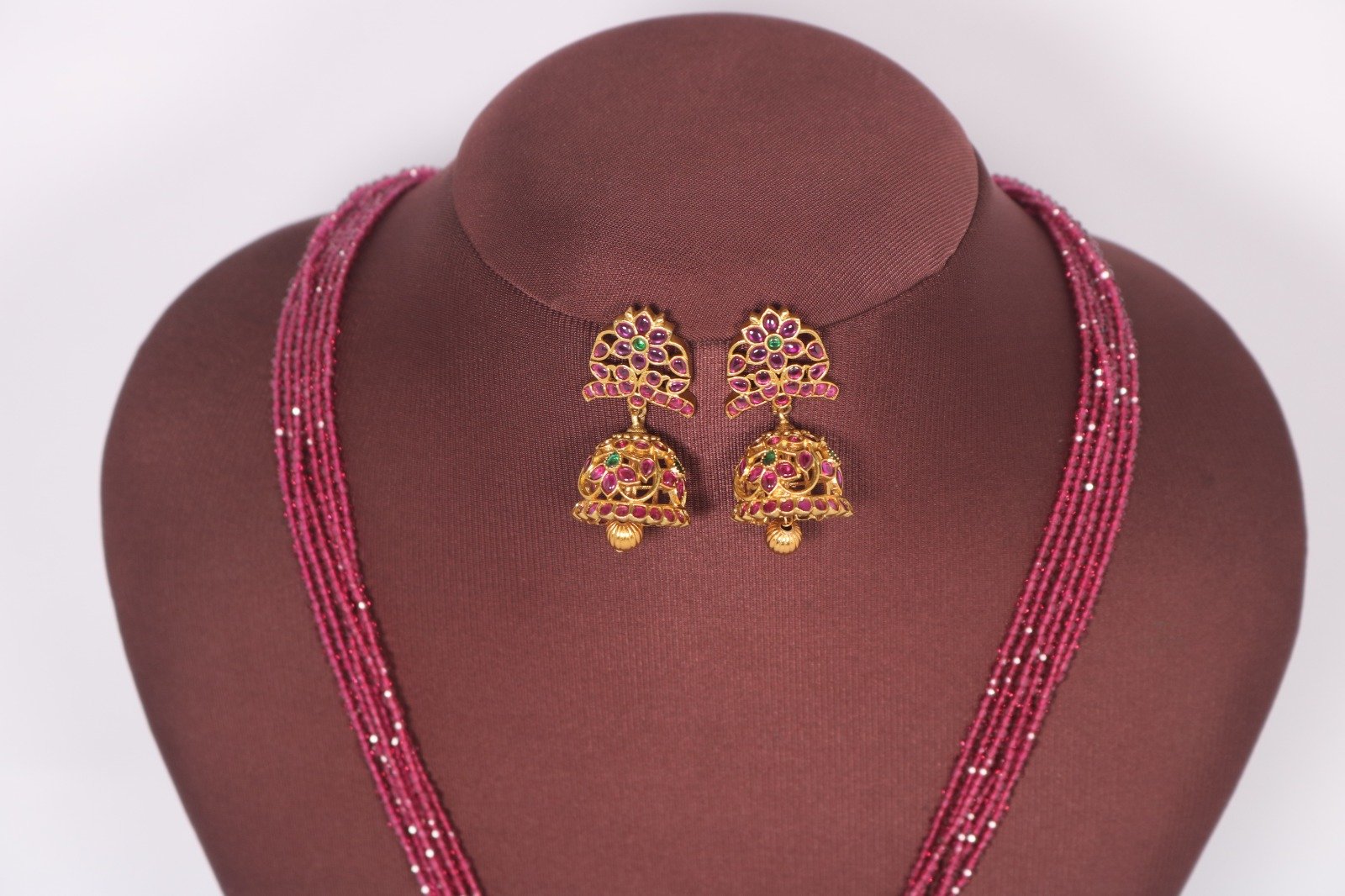 Cristal Mala 6 Layer with stone